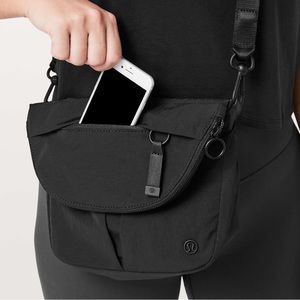 Lululemon All Night Festival Bag